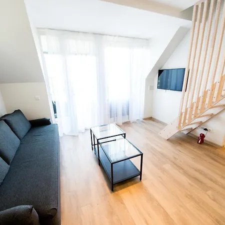 Apartment Saulelydzio Apartamentai Kunigiskese