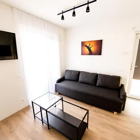 Apartament Saulelydzio Apartamentai Kunigiskese Połąga